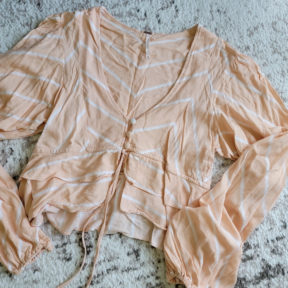 Free People Peach Striped Balloon Sleeve Bouse Size XS